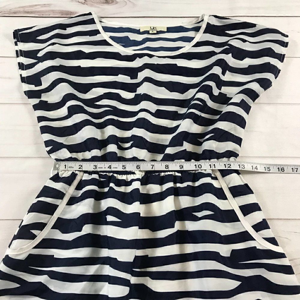 Ya Women Animal Line Pattern Mini Dress - Picture 6 of 11
